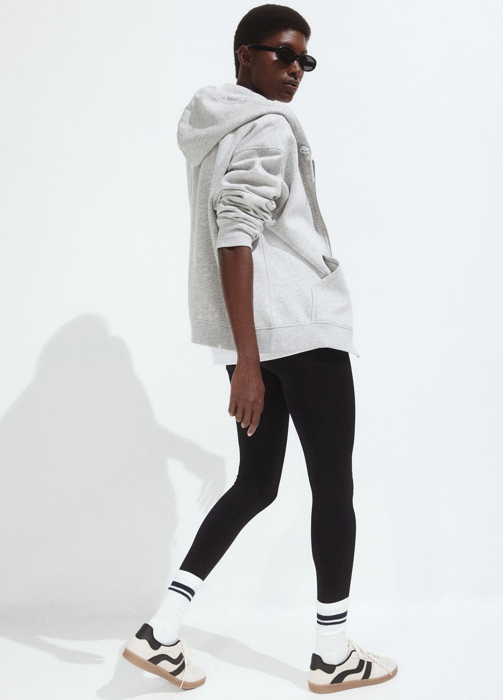 Черные демисезонные леггинсы для беременных H&M