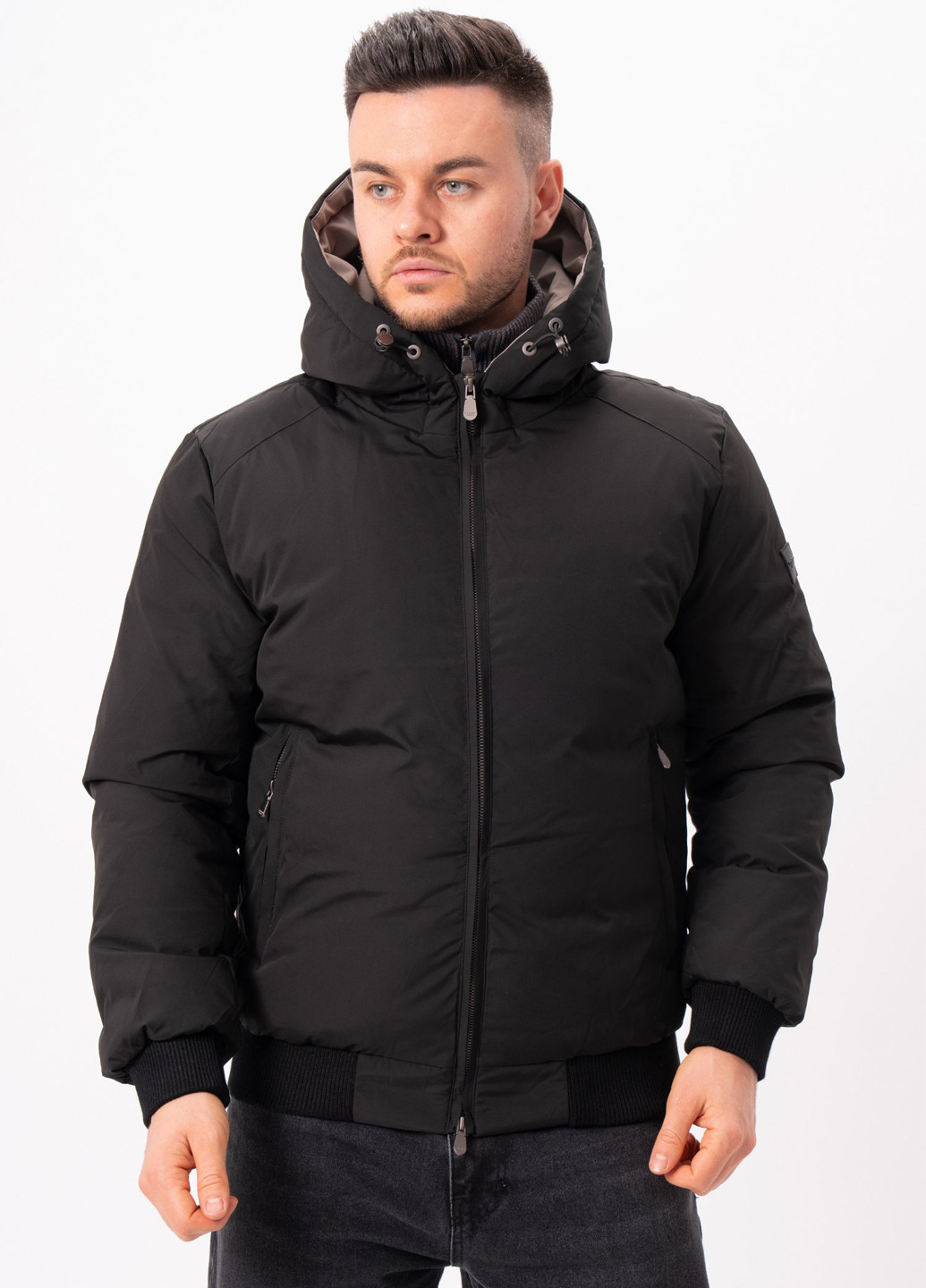 Чорна зимня куртка Trend Collection