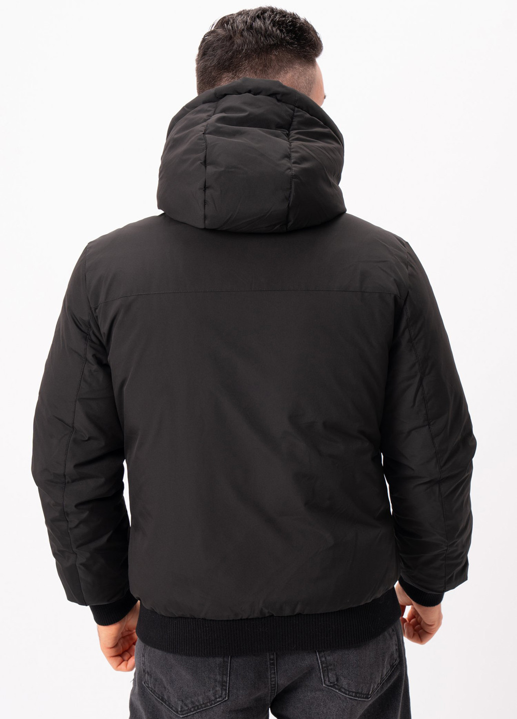 Чорна зимня куртка Trend Collection