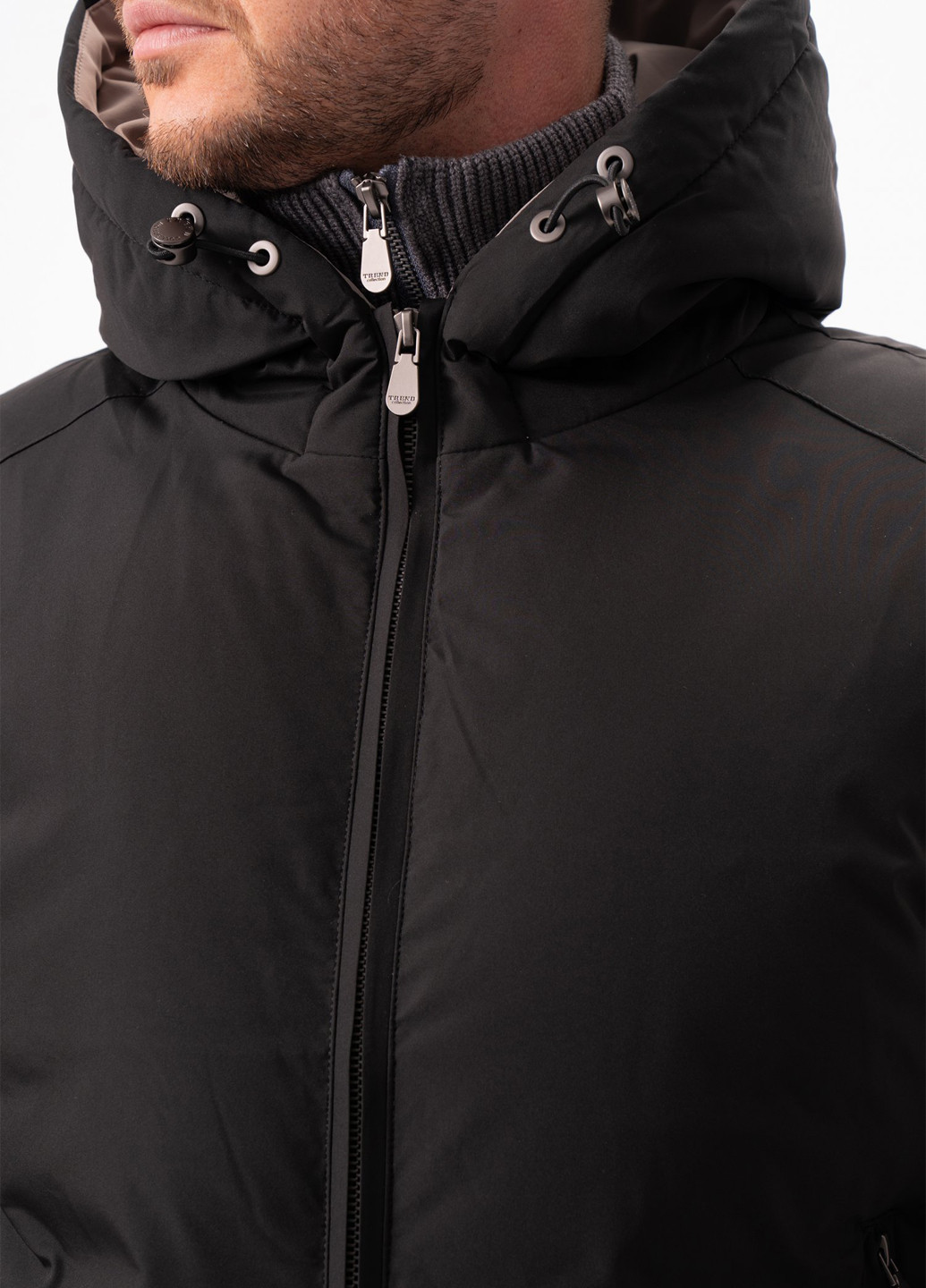 Чорна зимня куртка Trend Collection