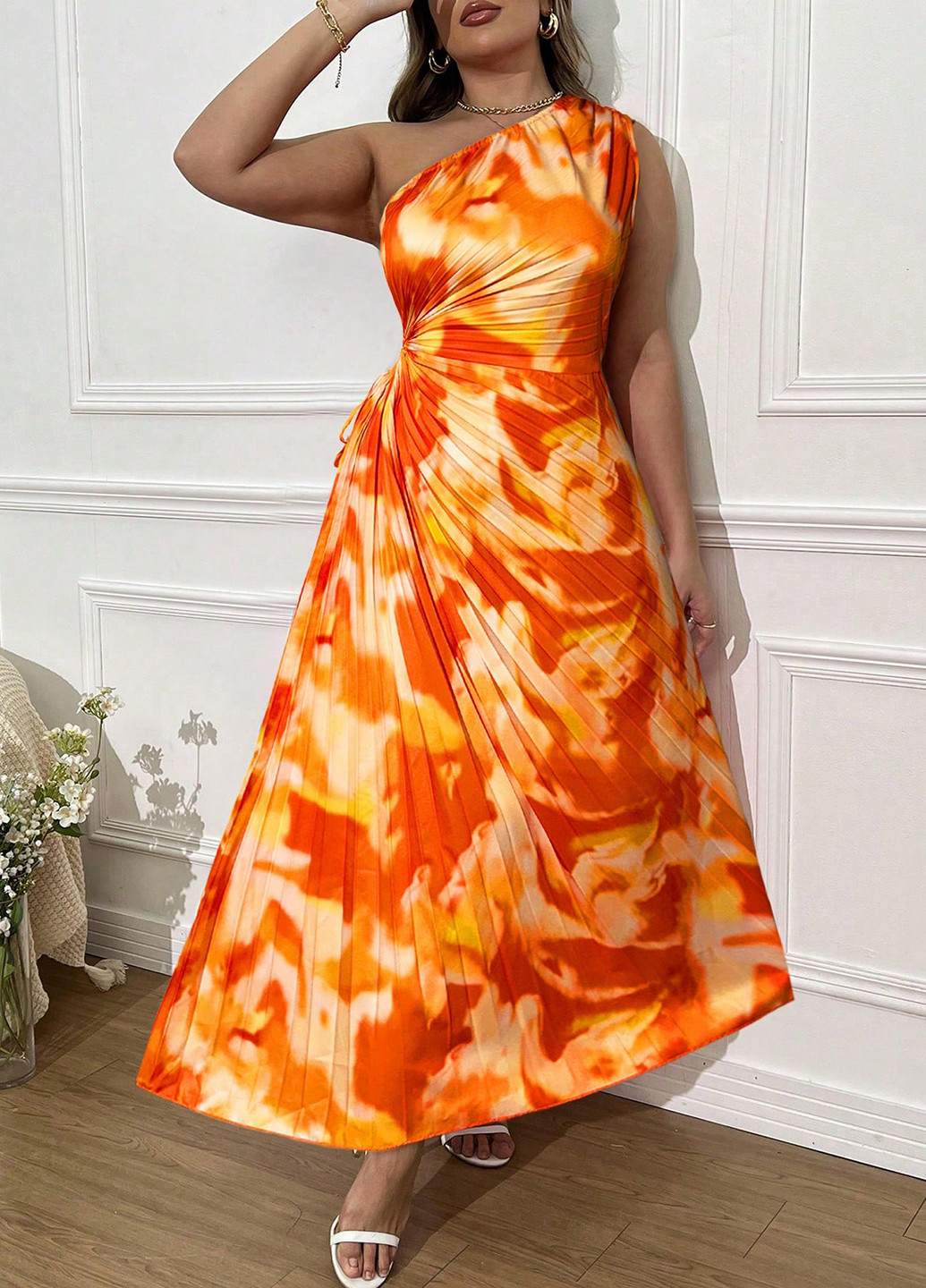 Оранжевое праздничный, кэжуал платье на одно плечо, плиссированное SHEIN с абстрактным узором