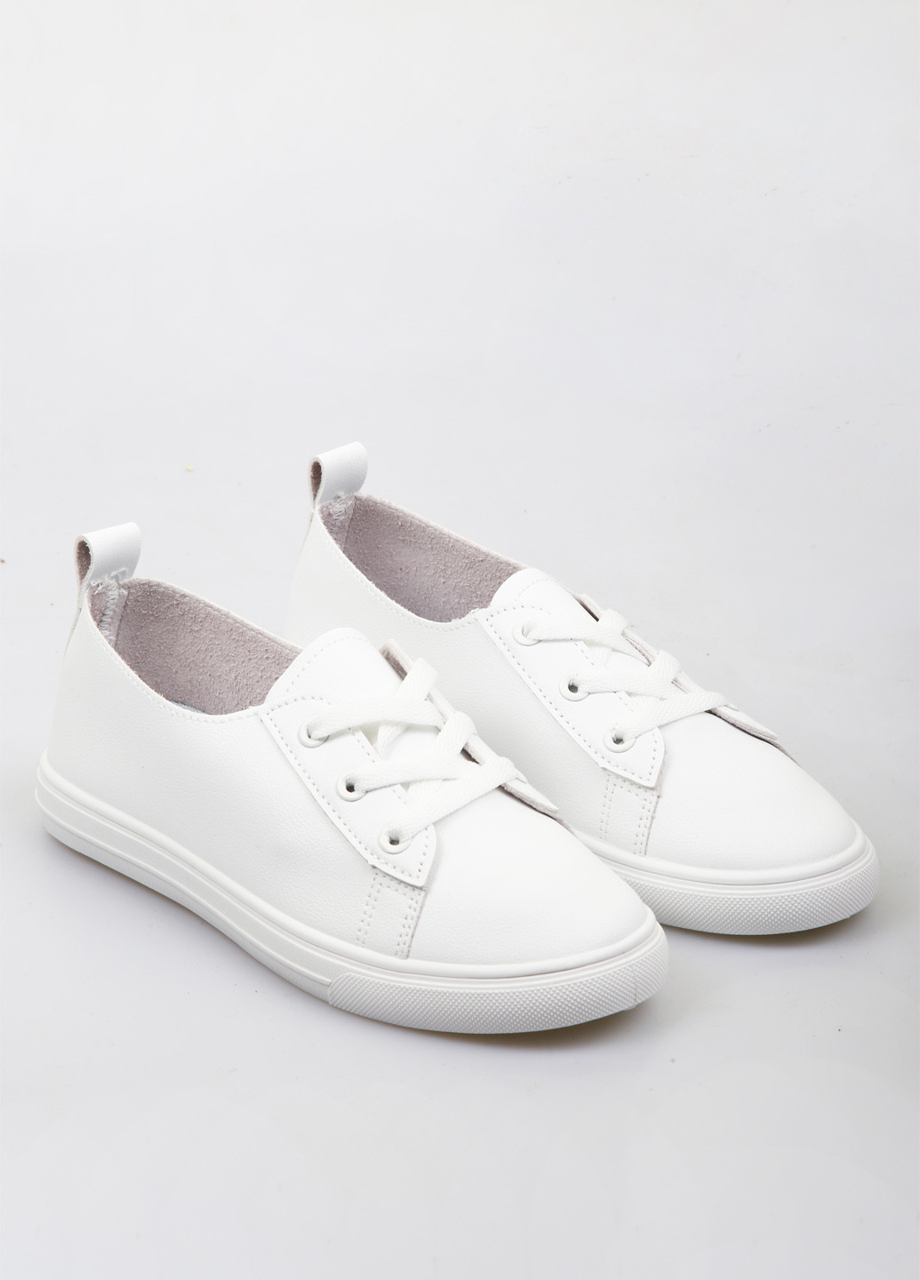 Білі кеди Stilli