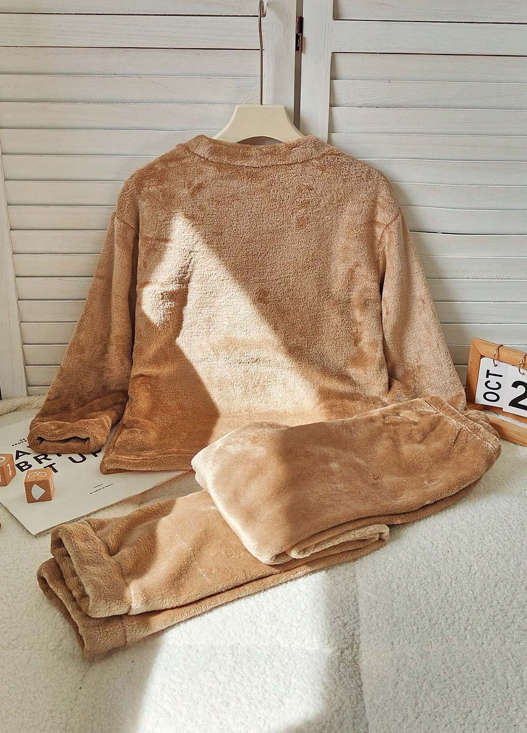 Коричневая зимняя пижама (свитшот, брюки) SHEIN