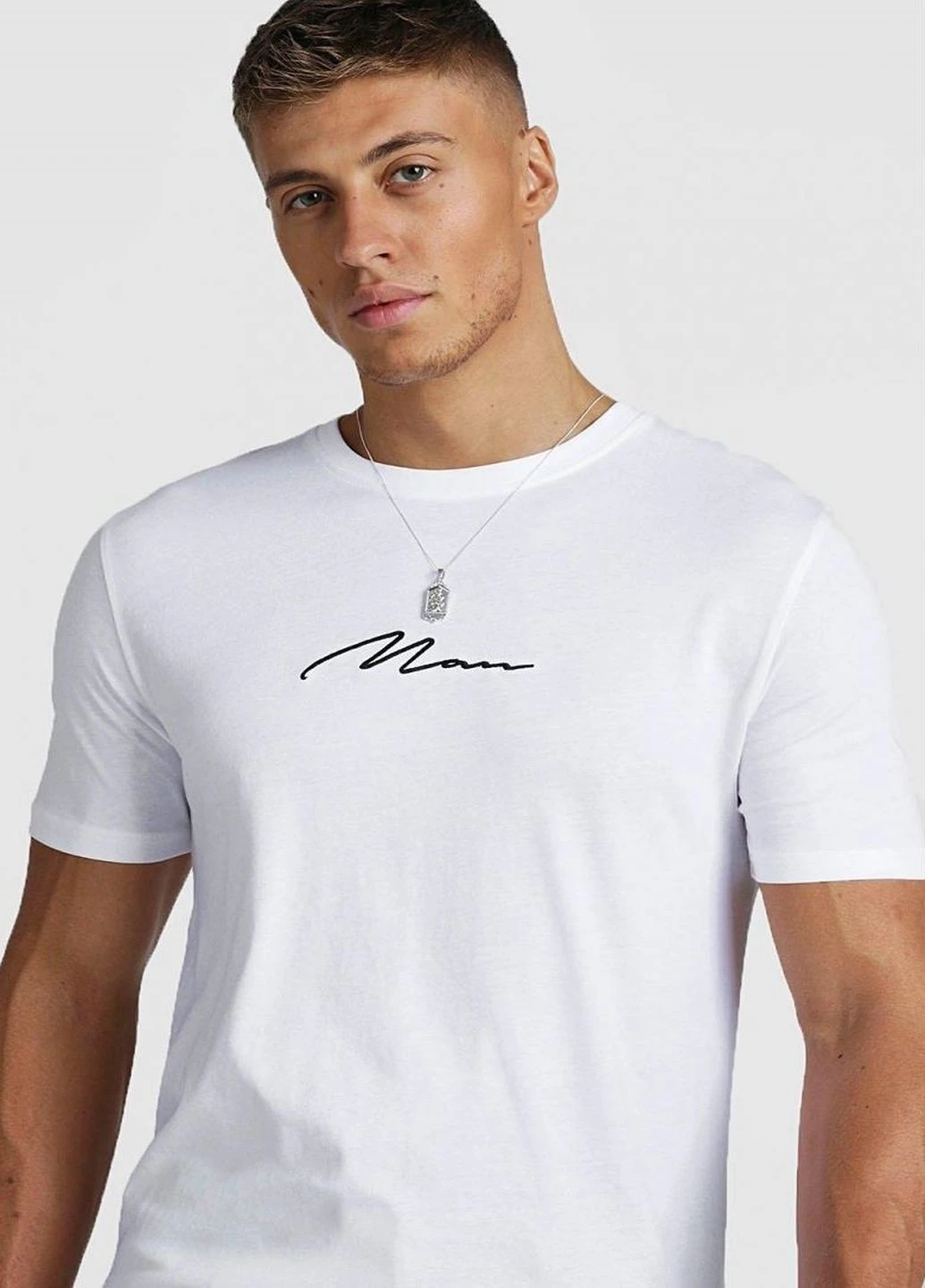 Белая футболка Boohoo