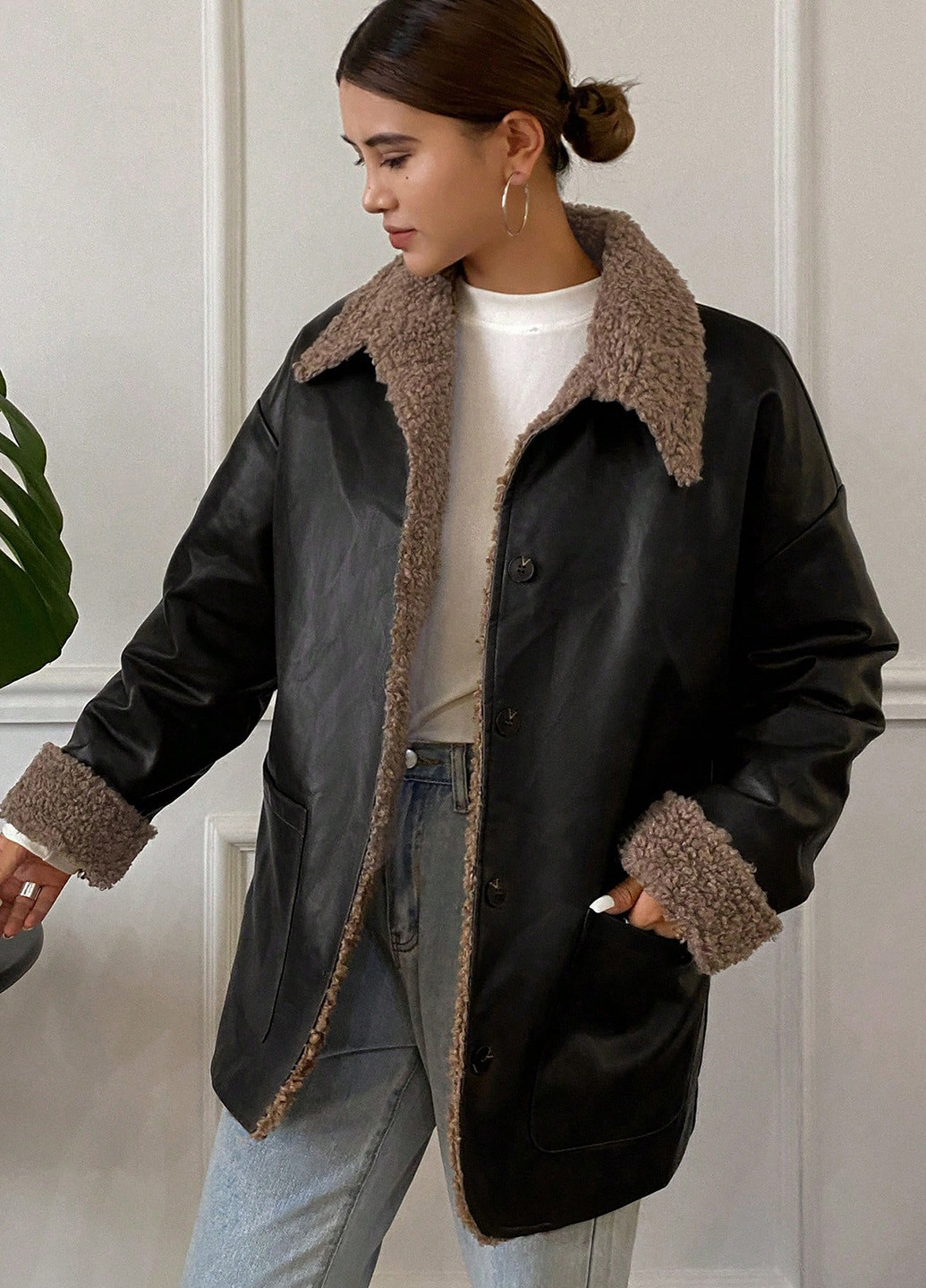 Чорна зимня куртка SHEIN