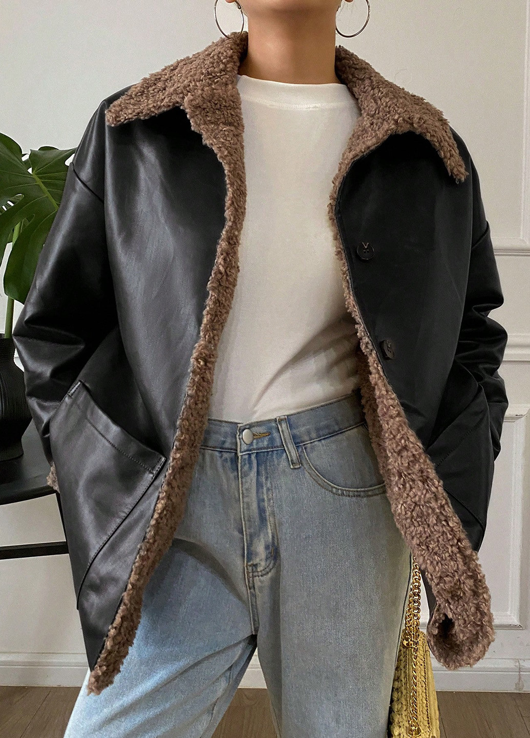 Чорна зимня куртка SHEIN