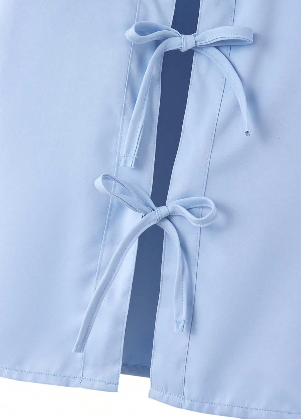 Светло-синяя однотонная блузка SHEIN демисезонная