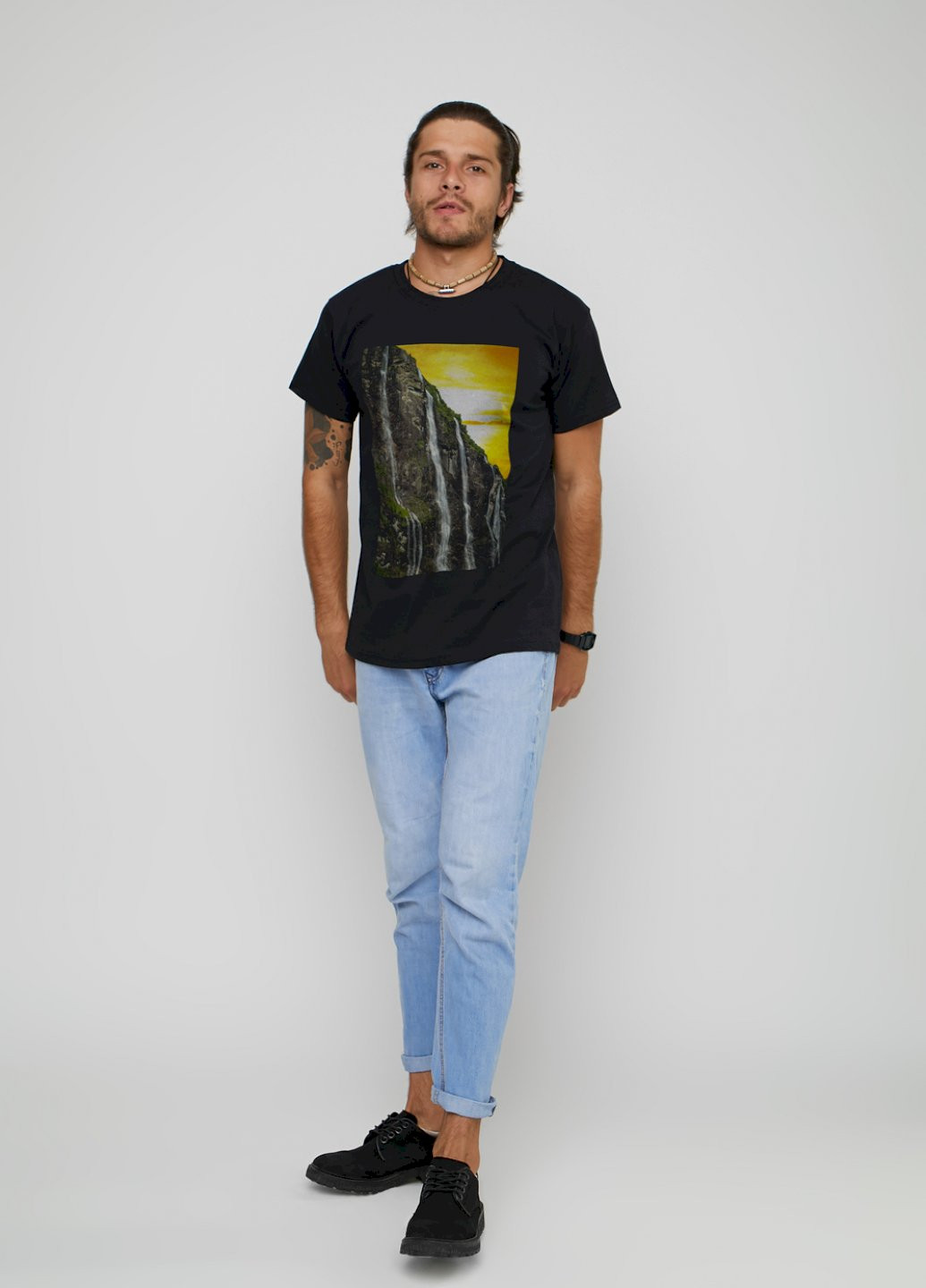 Чорна футболка чоловіча YAPPI