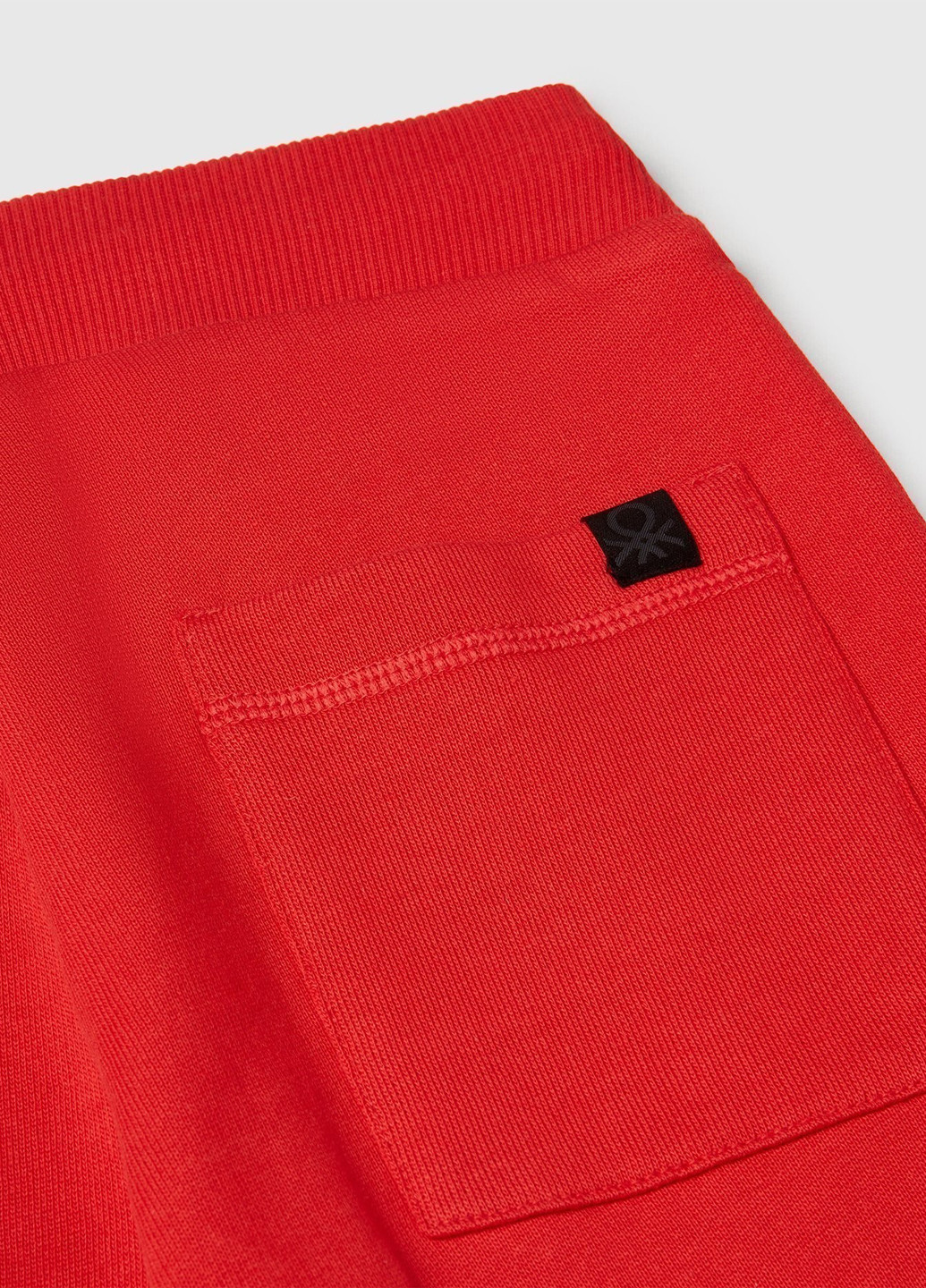 Красные спортивные демисезонные брюки джоггеры United Colors of Benetton