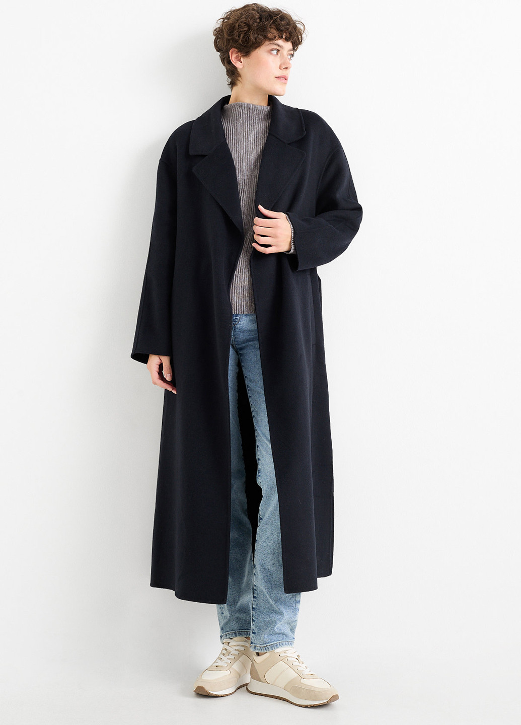 Серый демисезонный свитер C&A