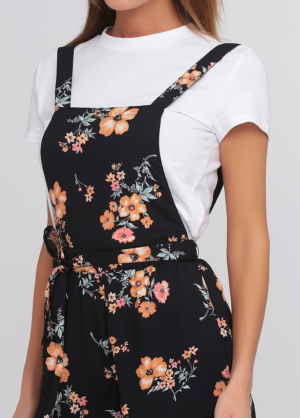 Комбінезон H&M однотонний чорний кежуал