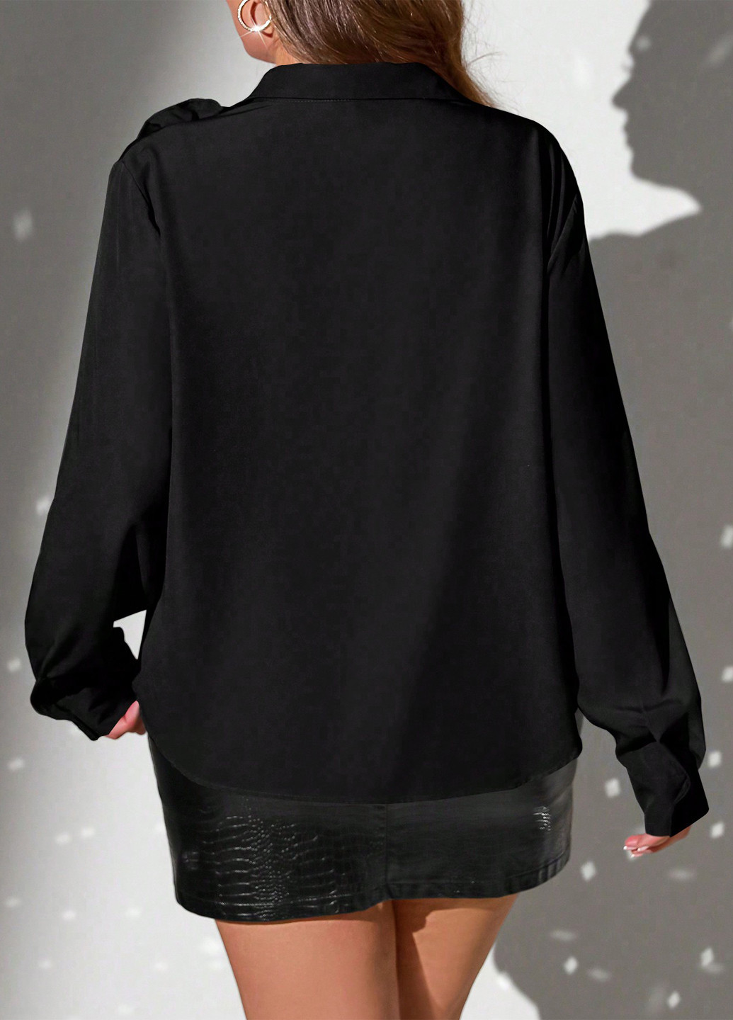 Чорна блуза SHEIN