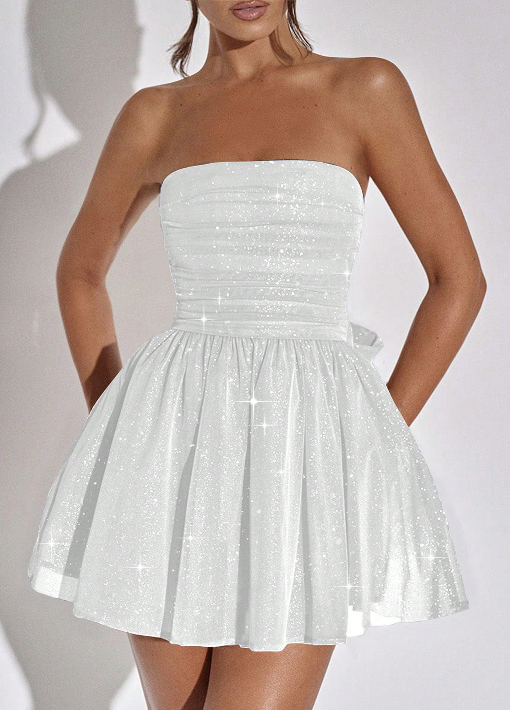 Белое праздничный, коктейльное, вечернее платье клеш, с открытыми плечами, с открытой спиной SHEIN однотонное