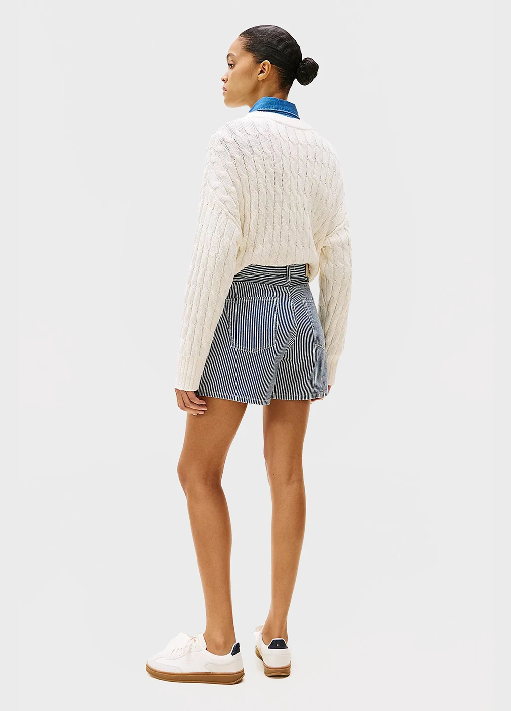 Шорти Tommy Hilfiger (346673382)
