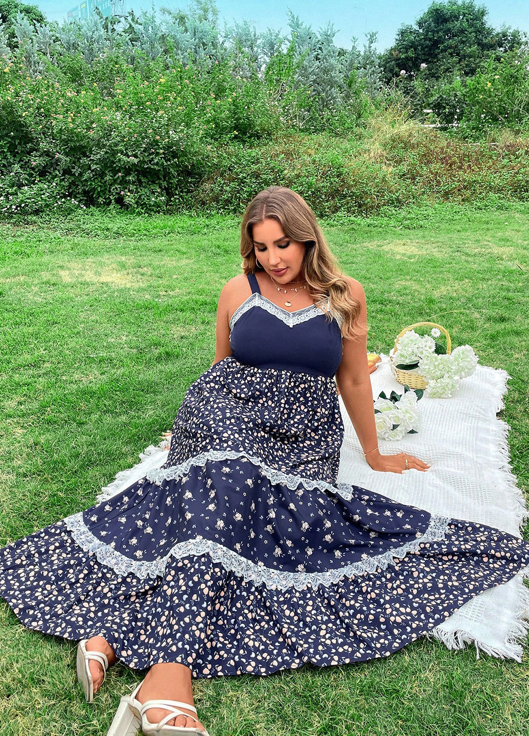 Темно-синя кежуал сукня SHEIN з квітковим принтом