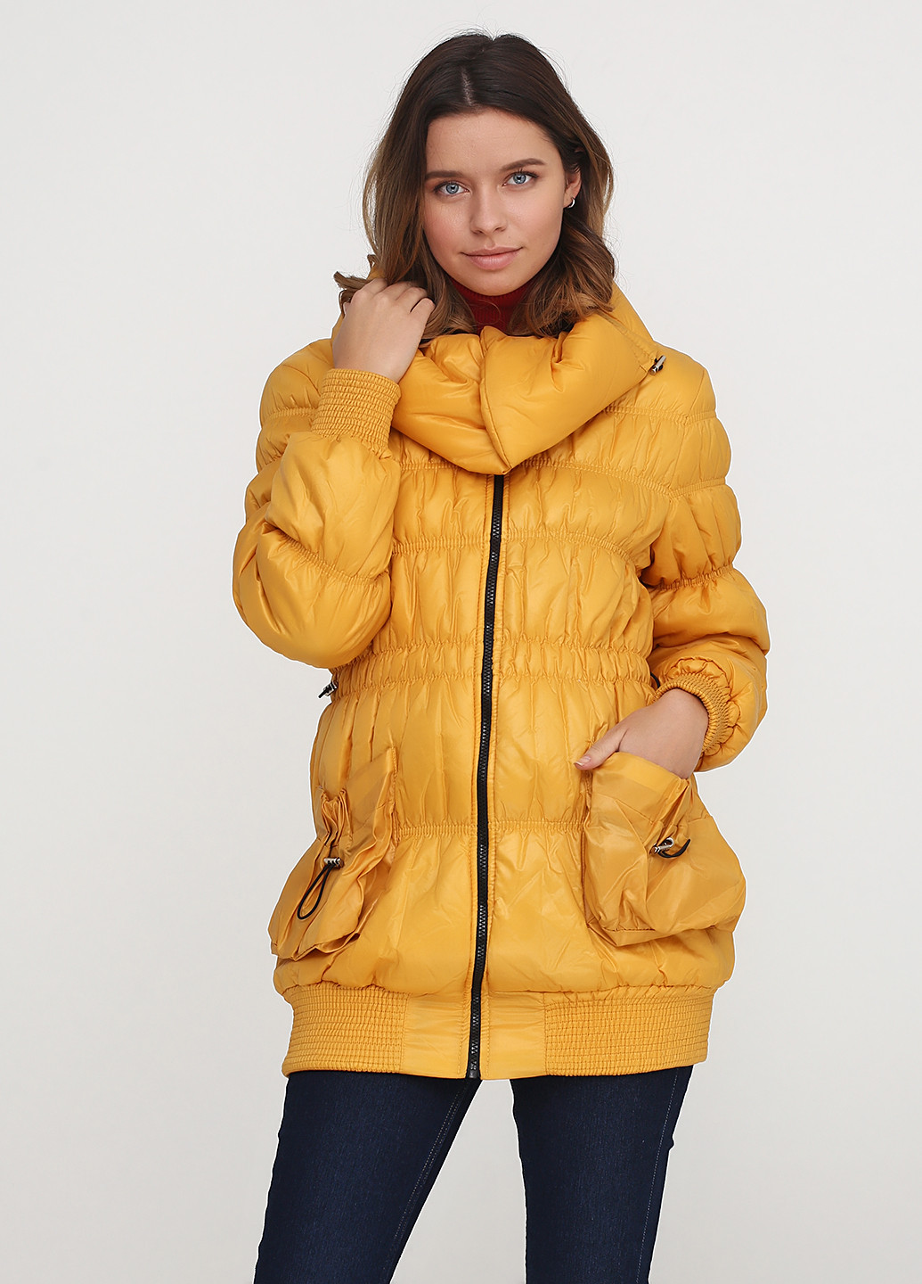Жовта зимня куртка New Collection