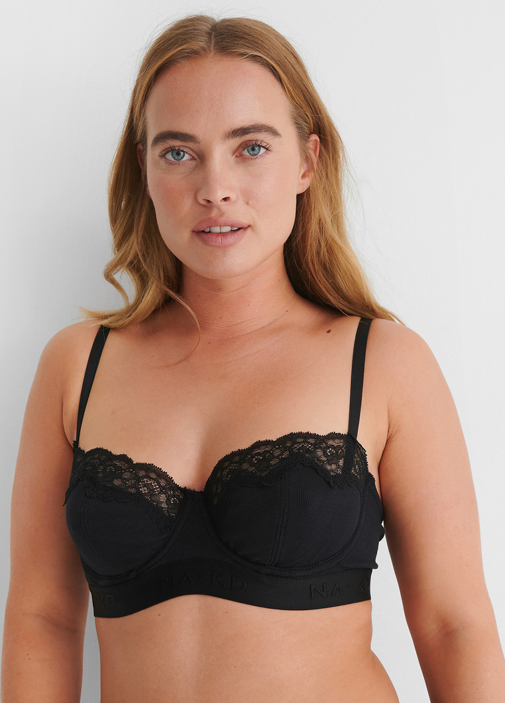 Чёрный балконет бюстгальтер Hunkemoller с косточками хлопок