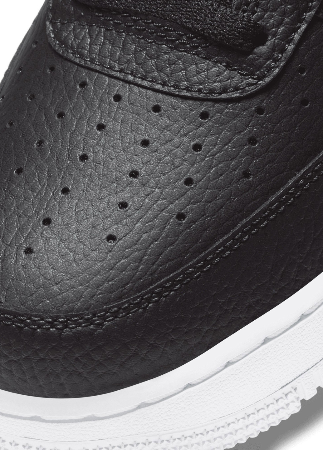 Черные демисезонные кроссовки Nike AIR FORCE 1 07