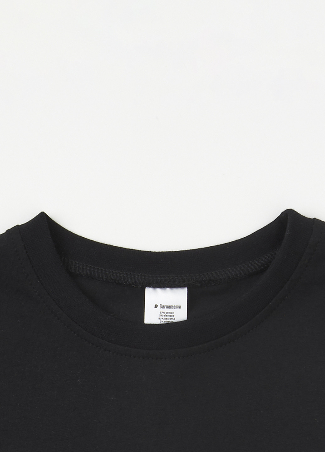 Черная летняя футболка Garnamama