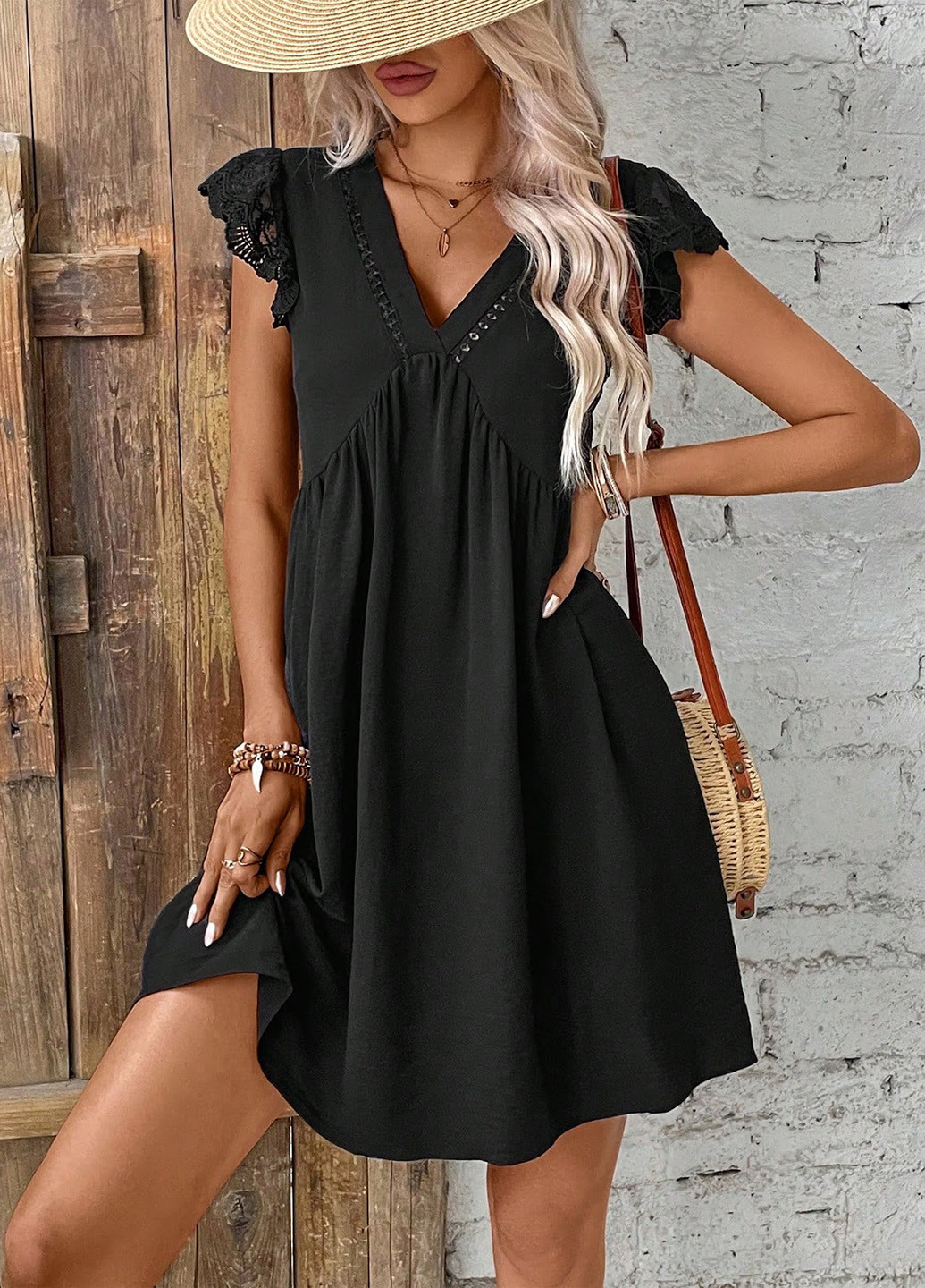 Черное кэжуал платье клеш SHEIN однотонное