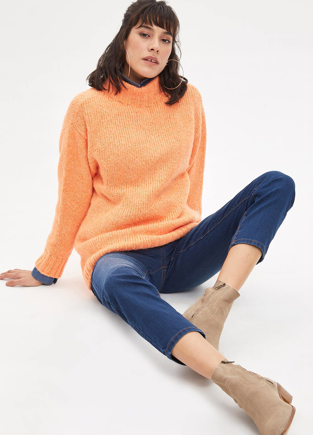 Светло-оранжевый демисезонный свитер DeFacto