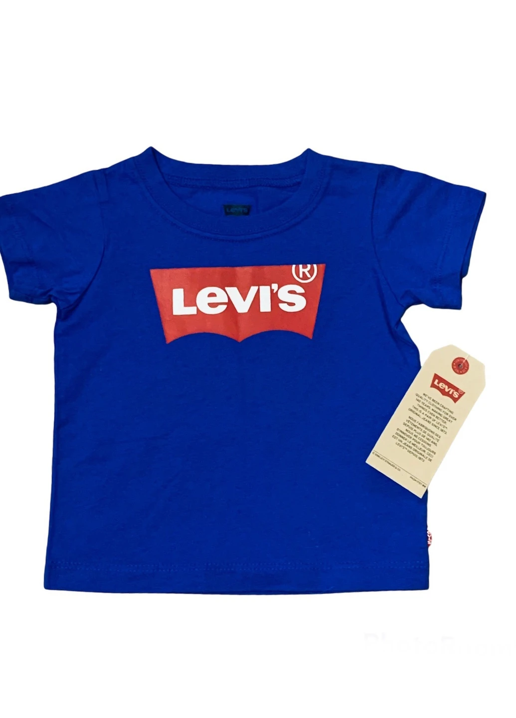 Синяя футболка Levi's