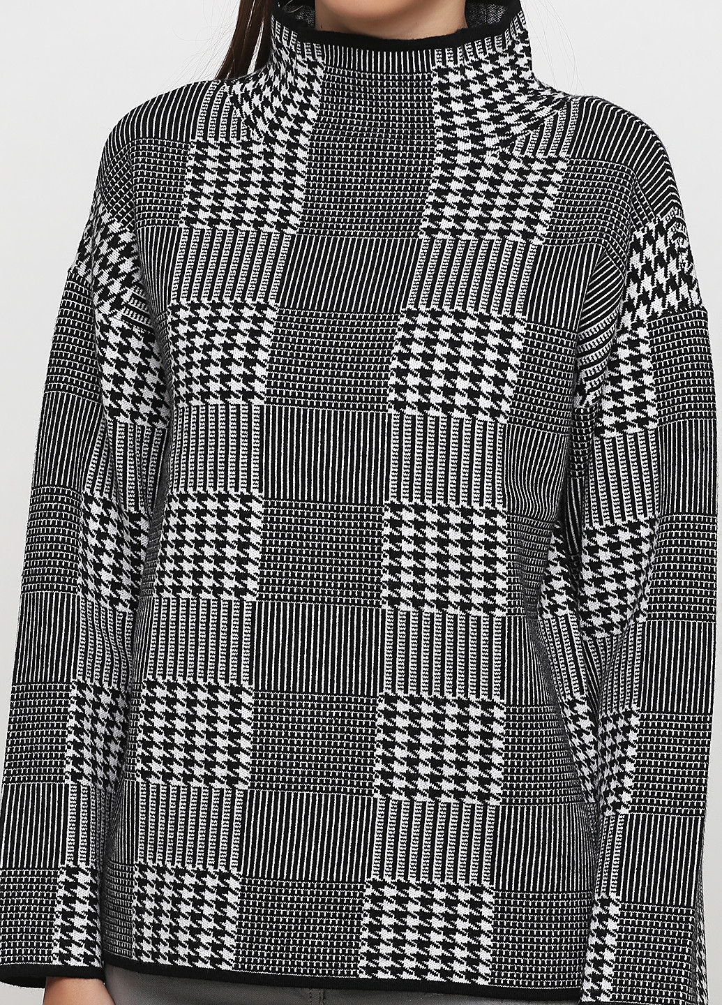 Черно-белый демисезонный свитер BRANDTEX COPENHAGEN