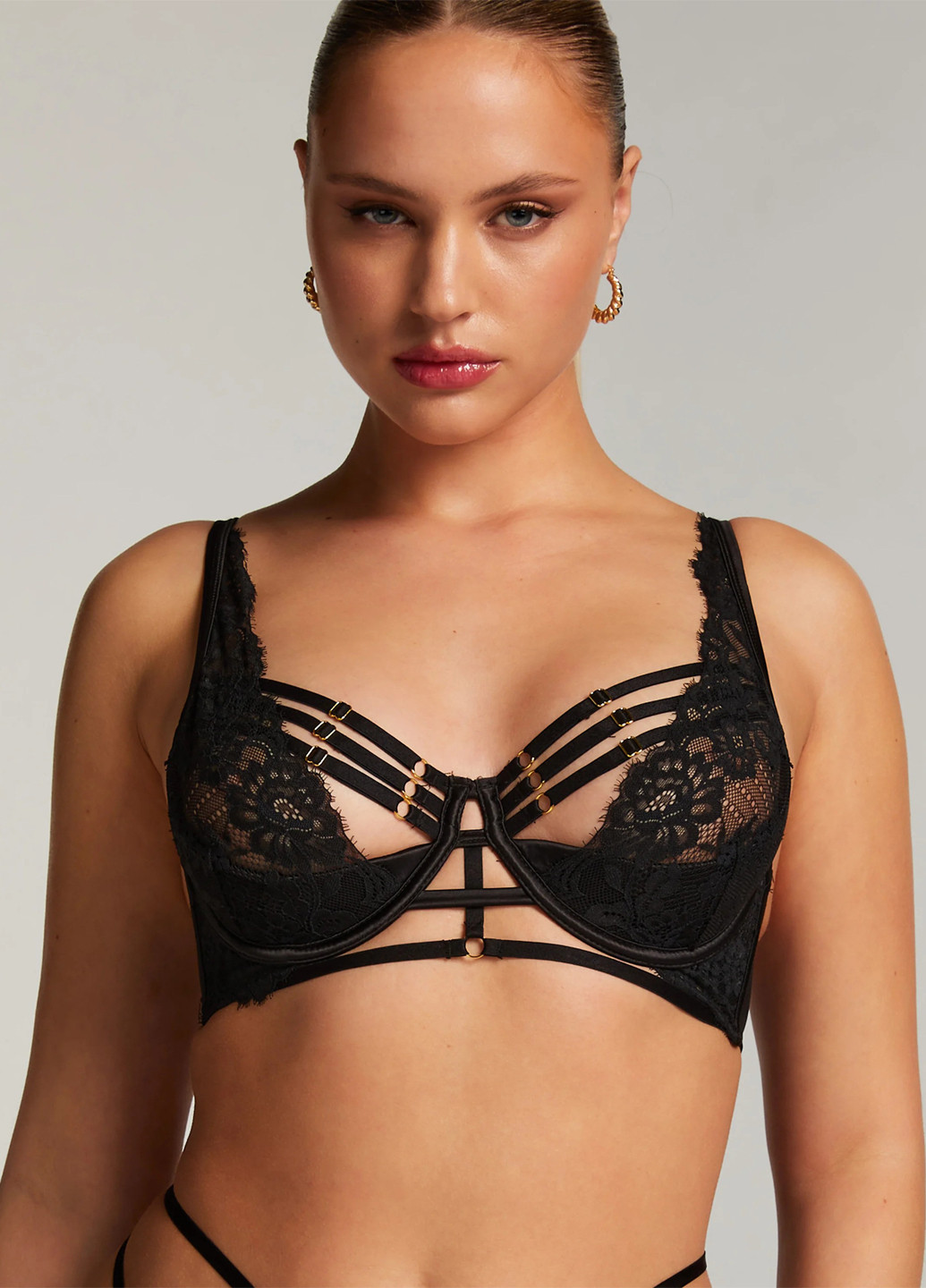 Чёрный бюстгальтер Hunkemoller с косточками полиамид