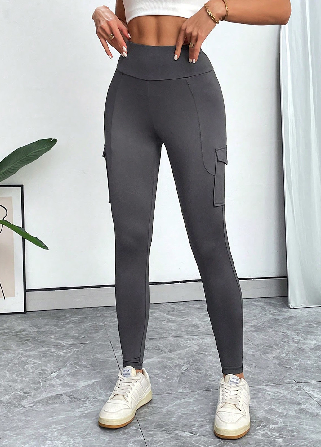 Графитовые демисезонные леггинсы SHEIN