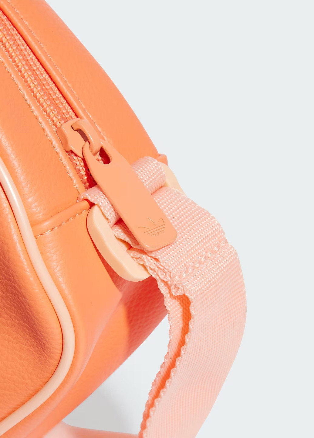 Сумка adidas (331906265)