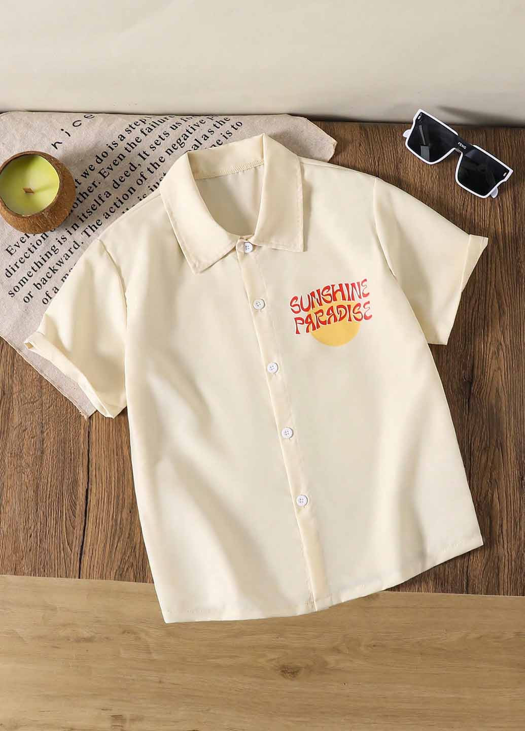 Бежевая кэжуал рубашка с надписями SHEIN