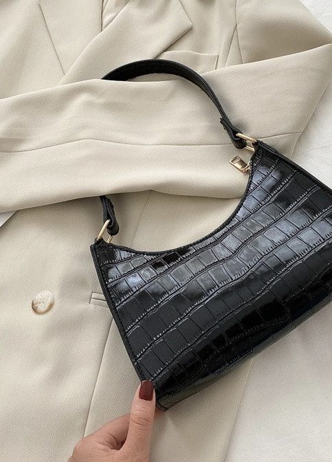 Женская маленькая сумочка через плечо багет на ремешке рептилия крокодиловая кожа черная NoName (251204150)