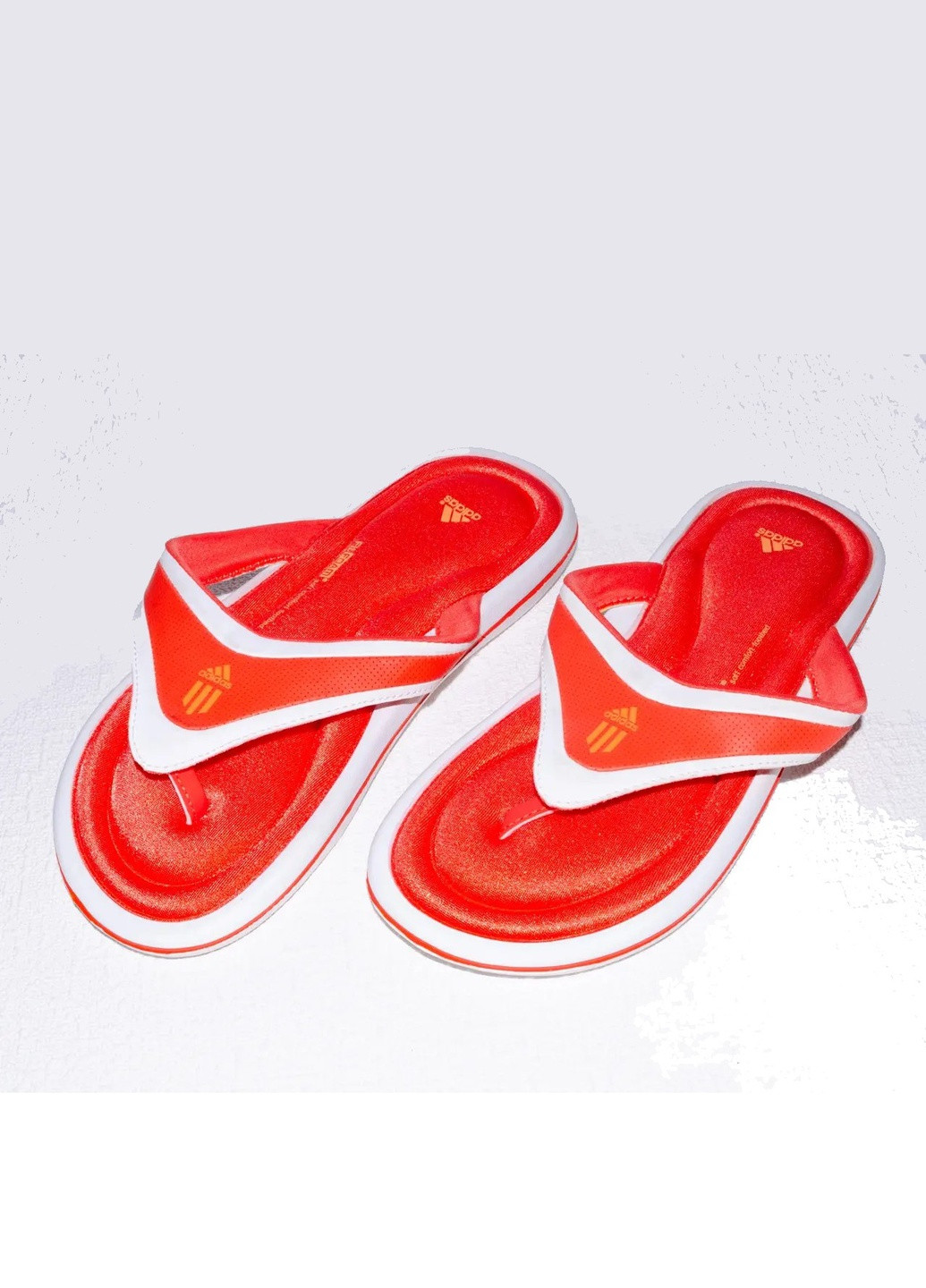 Красные спортивные вьетнамки женские adidas с логотипом