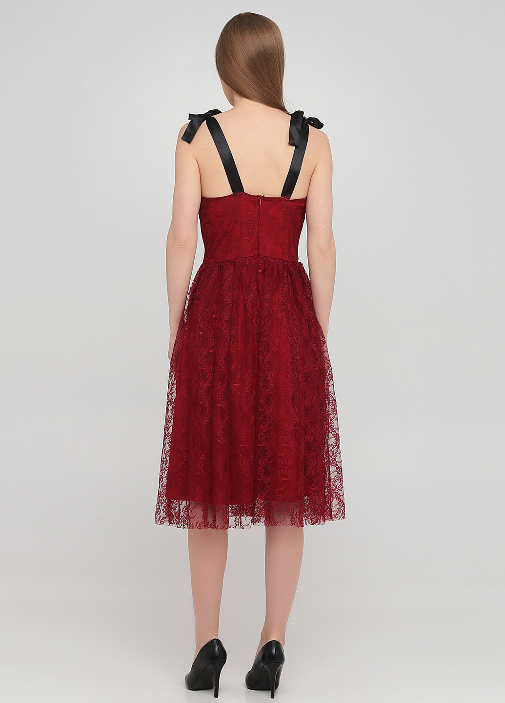Бордовое коктейльное платье с пышной юбкой Bella однотонное