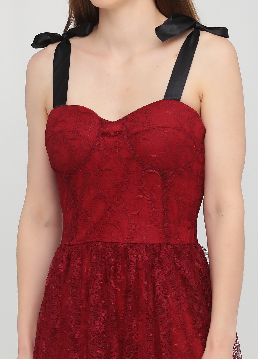 Бордовое коктейльное платье с пышной юбкой Bella однотонное