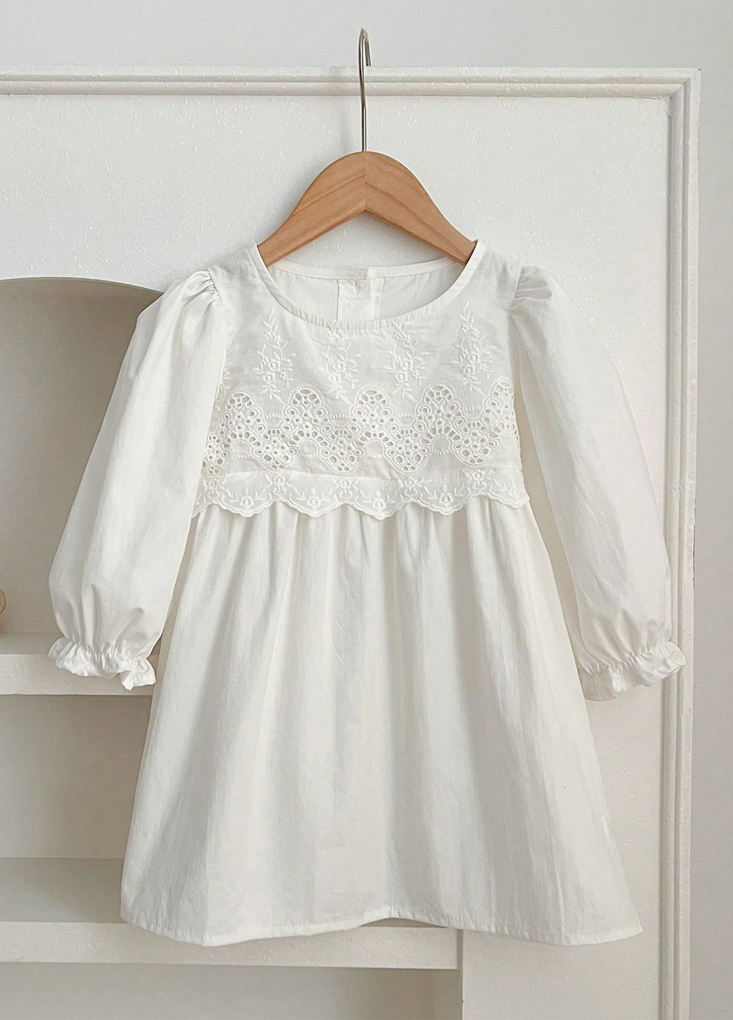 Біла сукня SHEIN (340108794)