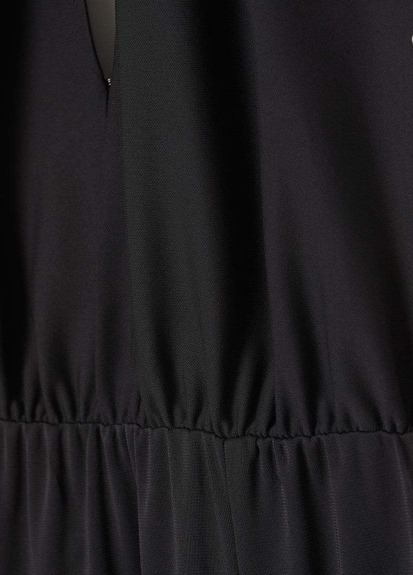 Чорна кежуал плаття з відкритою спиною H&M однотонна