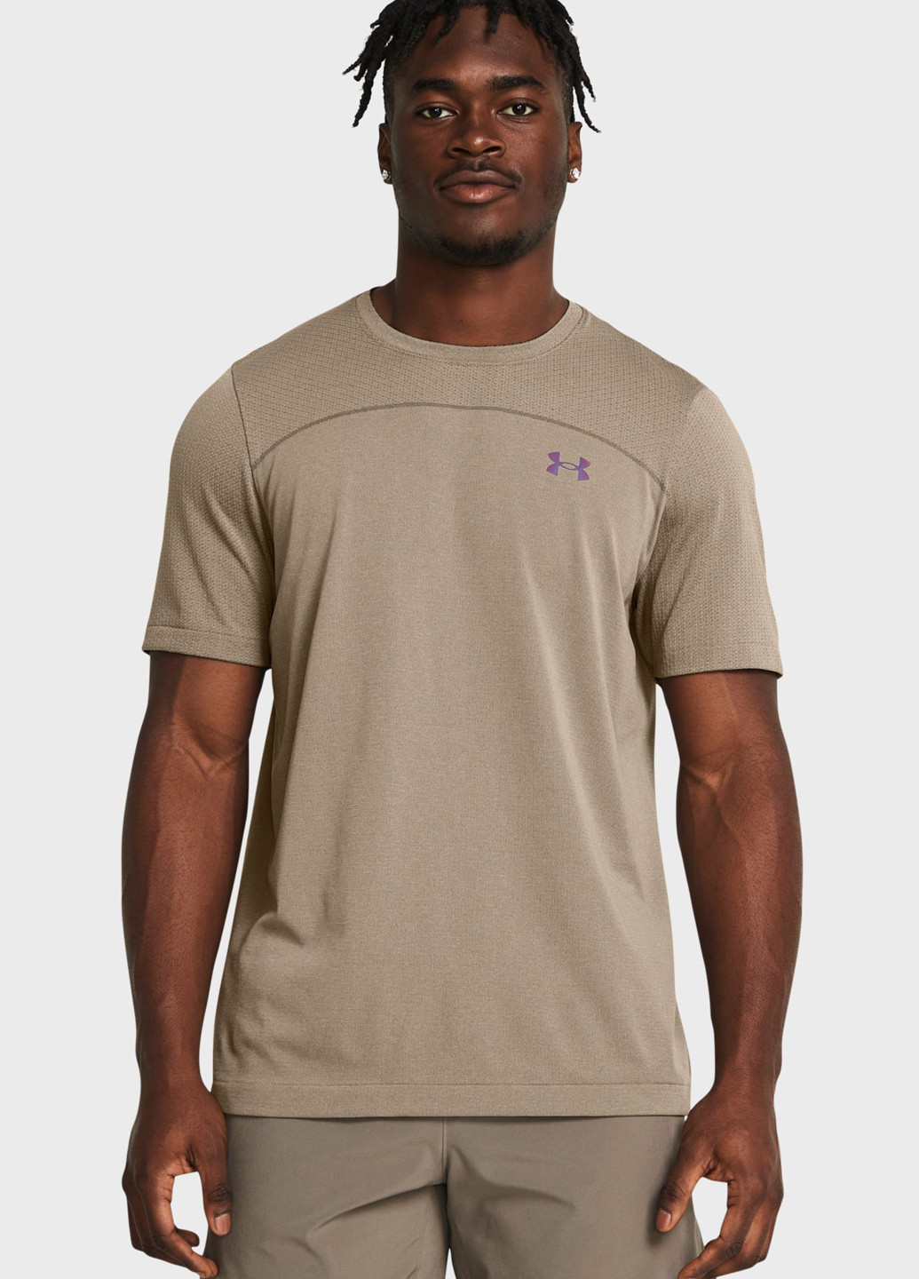 Бежева футболка Under Armour