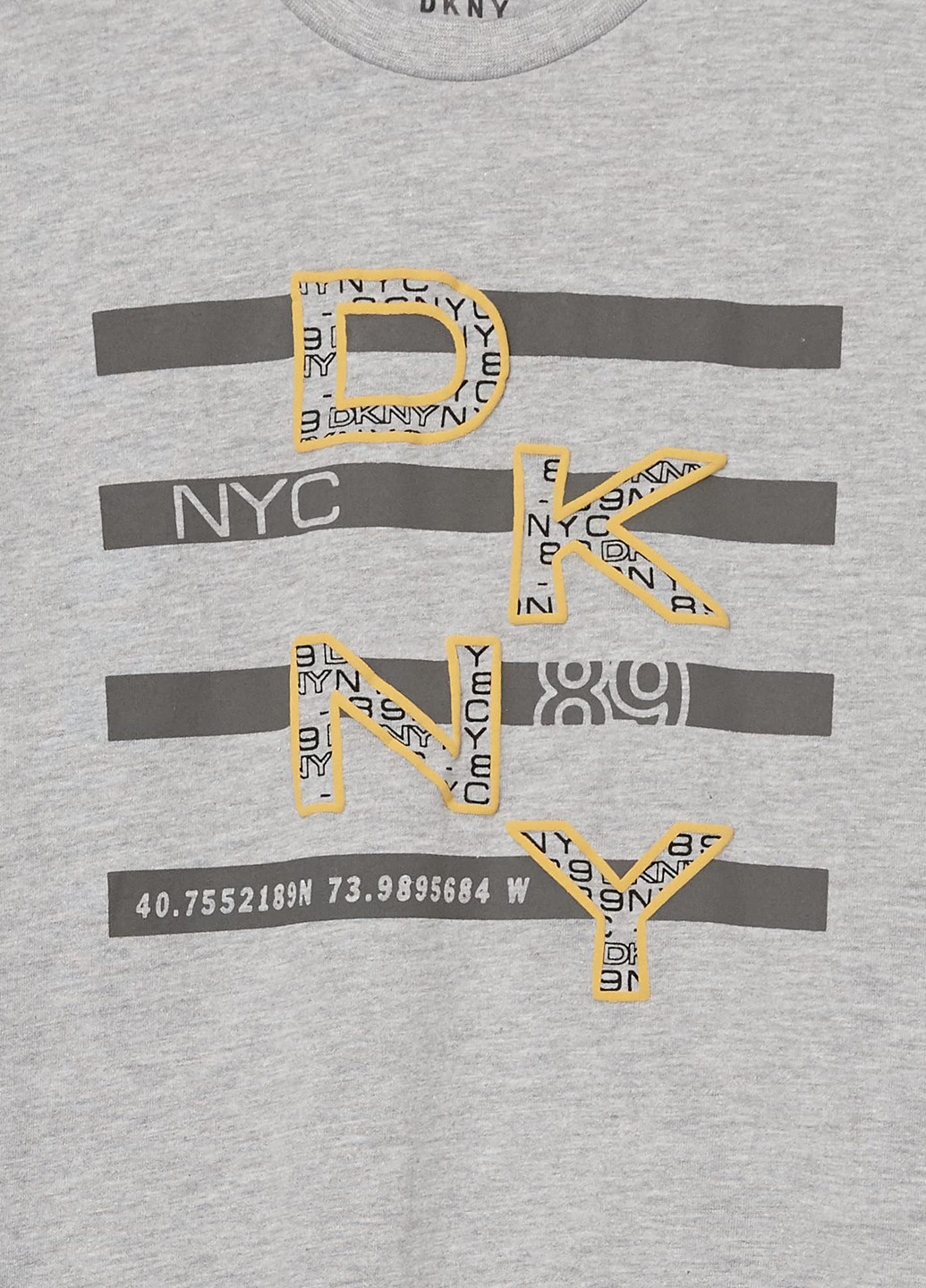 Серая летняя футболка DKNY