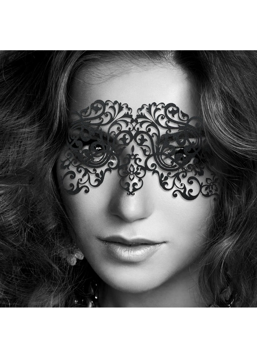 Маска в наявності - Dalila Mask, вінілова, клейове кріплення, без зав'язок Bijoux Indiscrets (252586760)