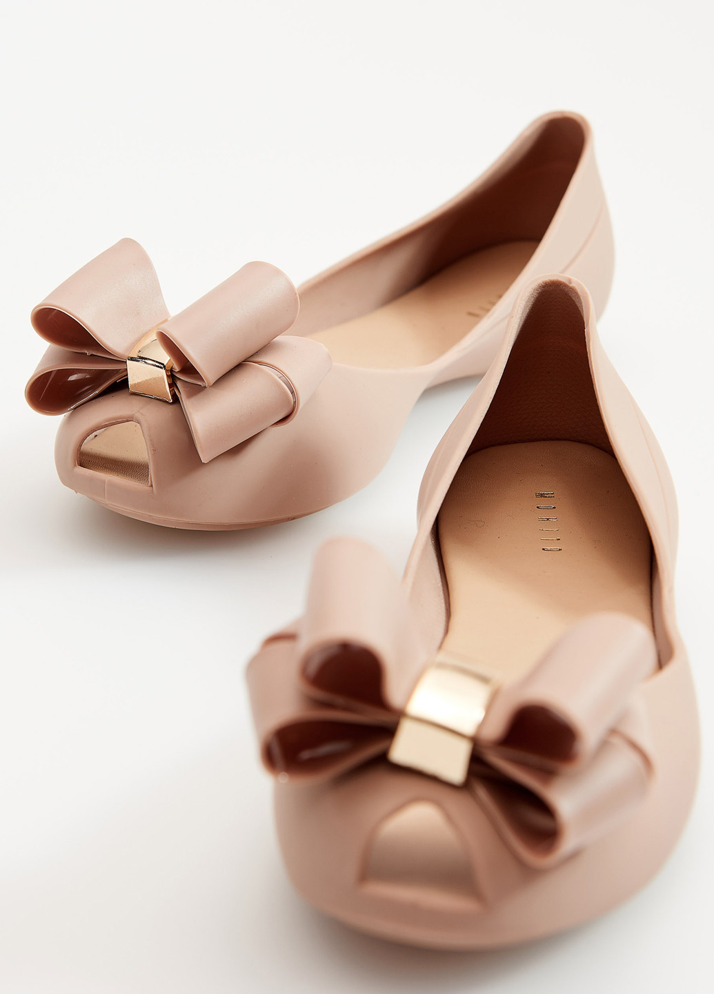 Жіночі балетки Mohito | бежеві однотонні бант пвх (280173064)