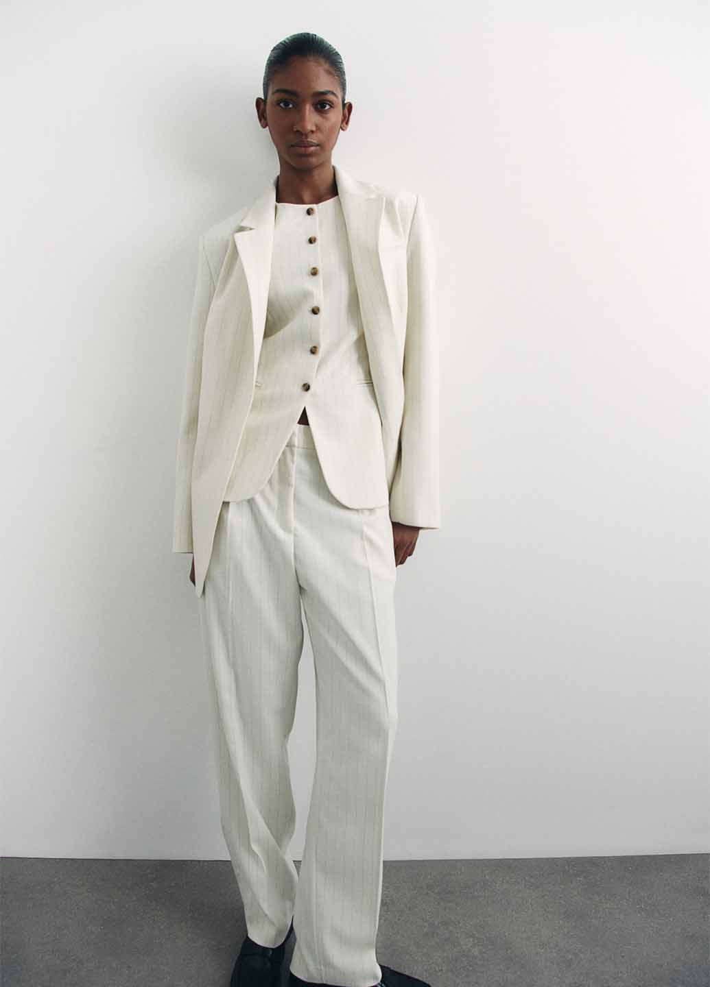 Кремовый женский жакет H&M полосатый - демисезонный