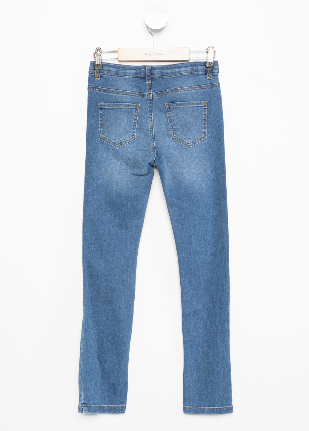 Голубые демисезонные зауженные джинсы DeFacto