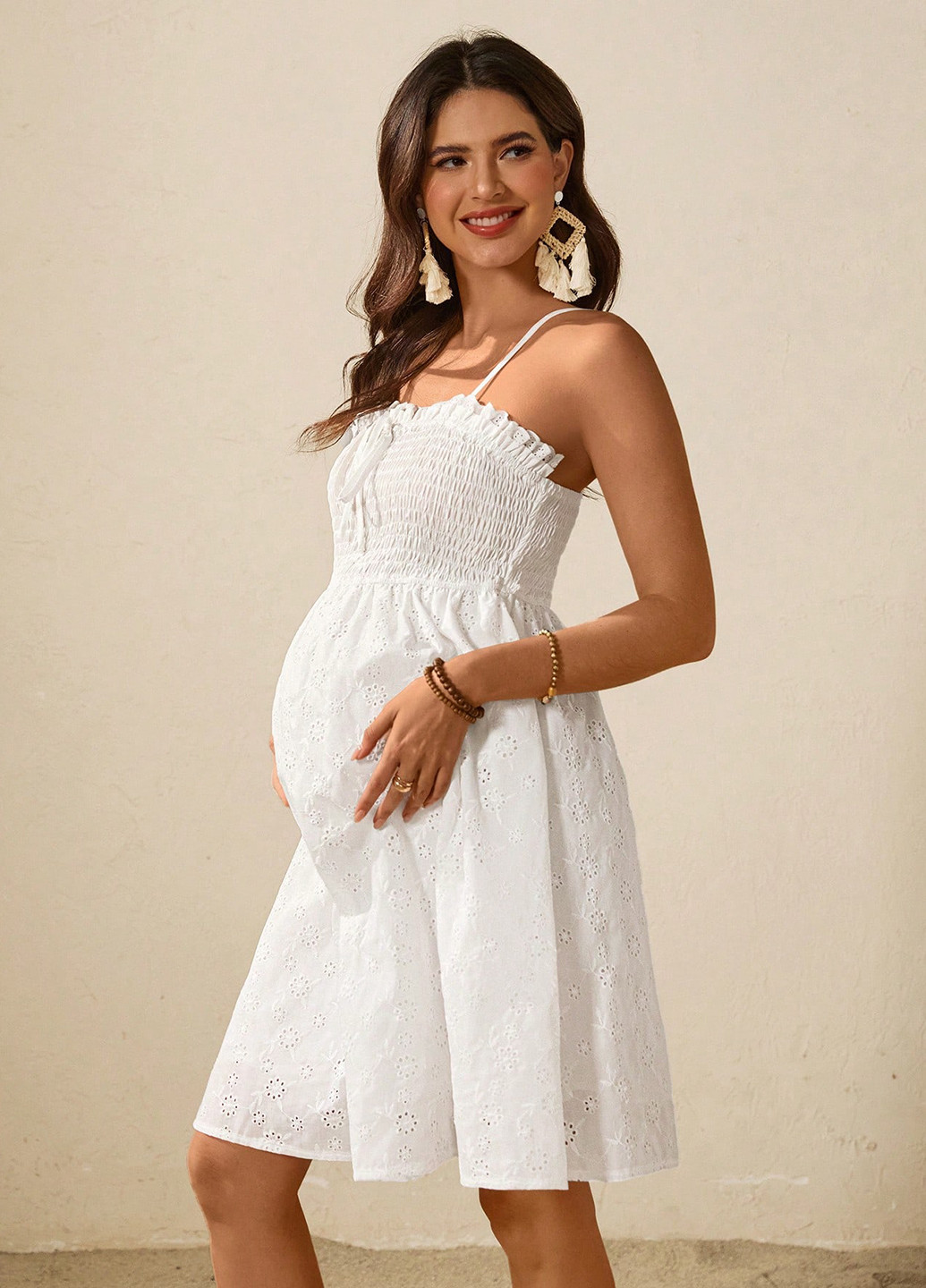 Белое кэжуал, праздничный платье для беременных клеш, бандо, с открытыми плечами, с открытой спиной SHEIN однотонное