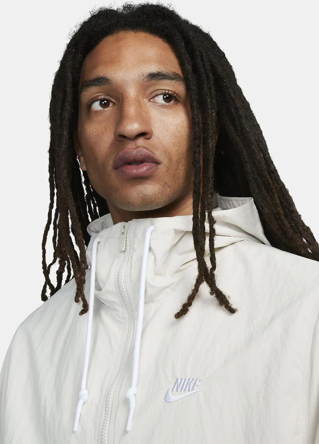 Молочная демисезонная куртка fb7397-072 Nike Club Men's Full-Zip Woven Jacket