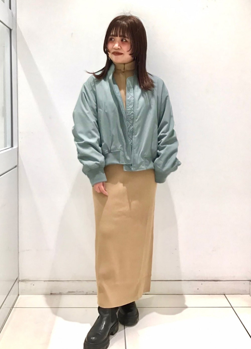 Бежева кежуал сукня Uniqlo однотонна