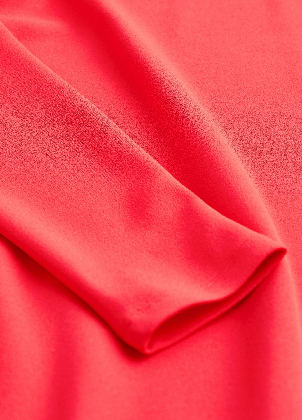 Красное деловое платье H&M однотонное