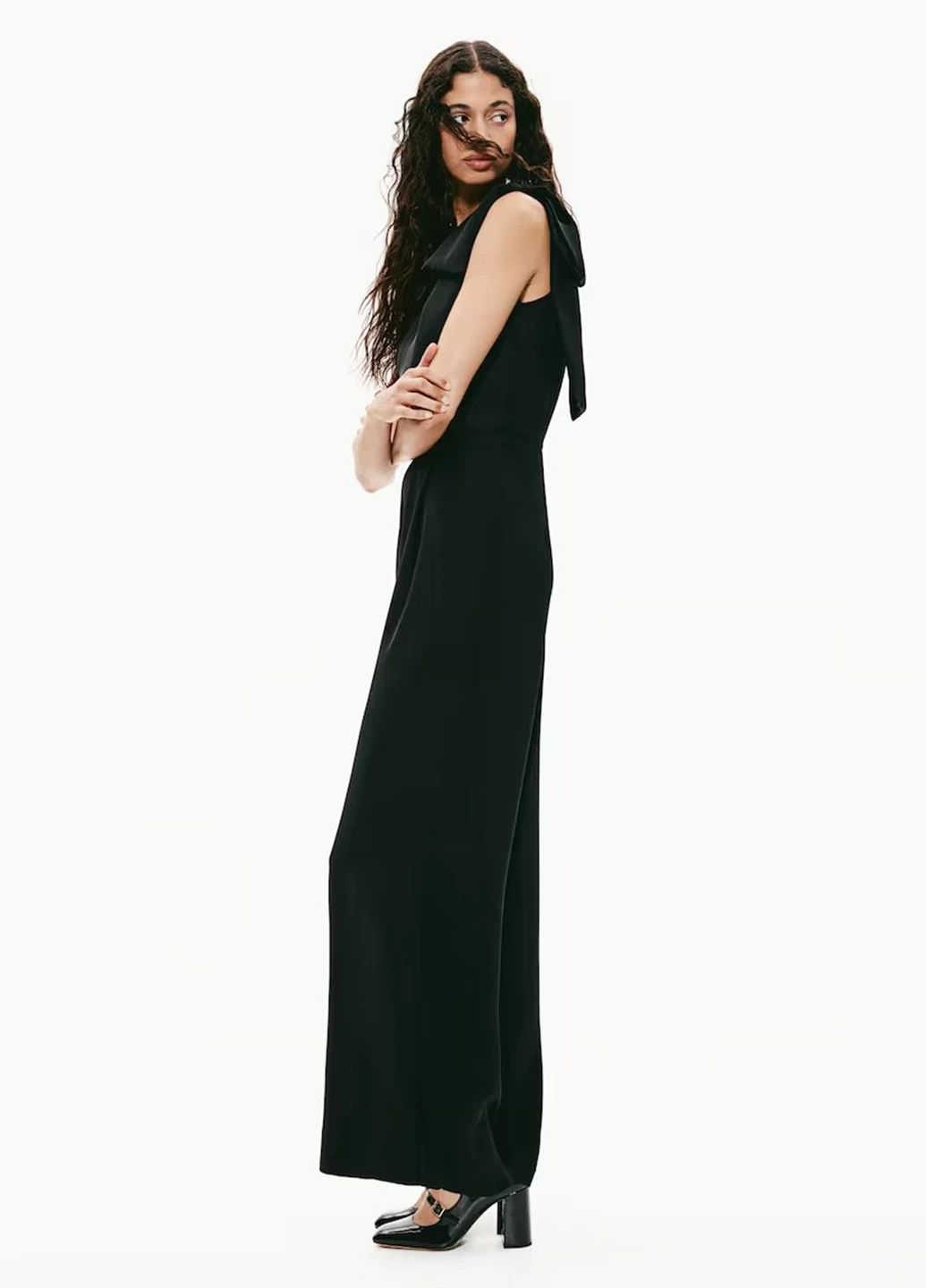 Комбинезон H&M комбинезон-брюки однотонный чёрный кэжуал полиэстер