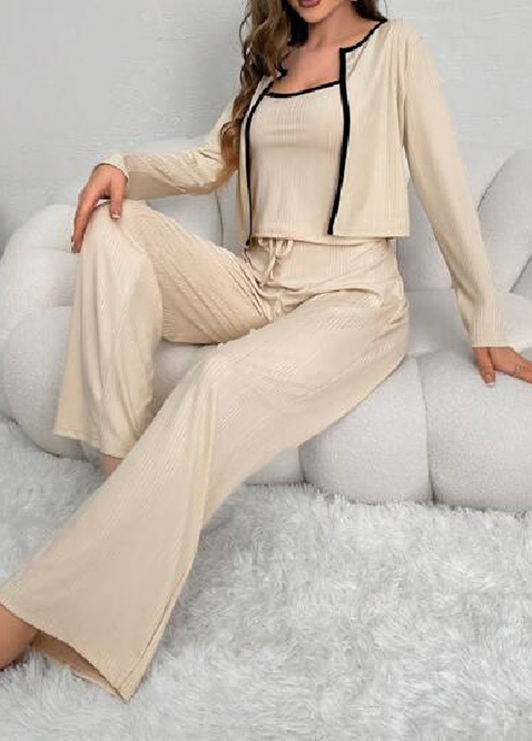 Світло-бежева всесезон піжама (топ, кардиган, штани) SHEIN