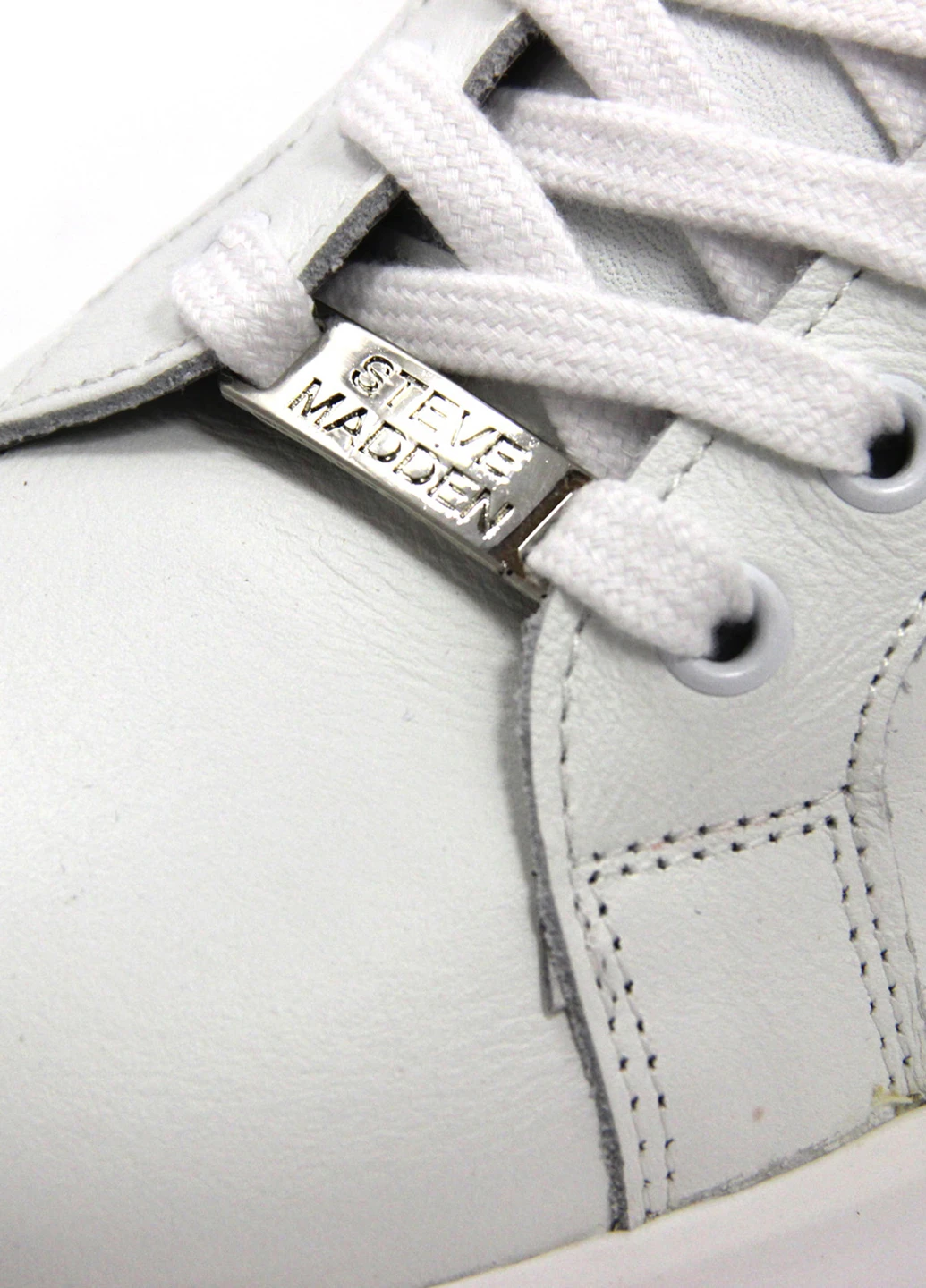 Білі жіночі кеди Steve Madden